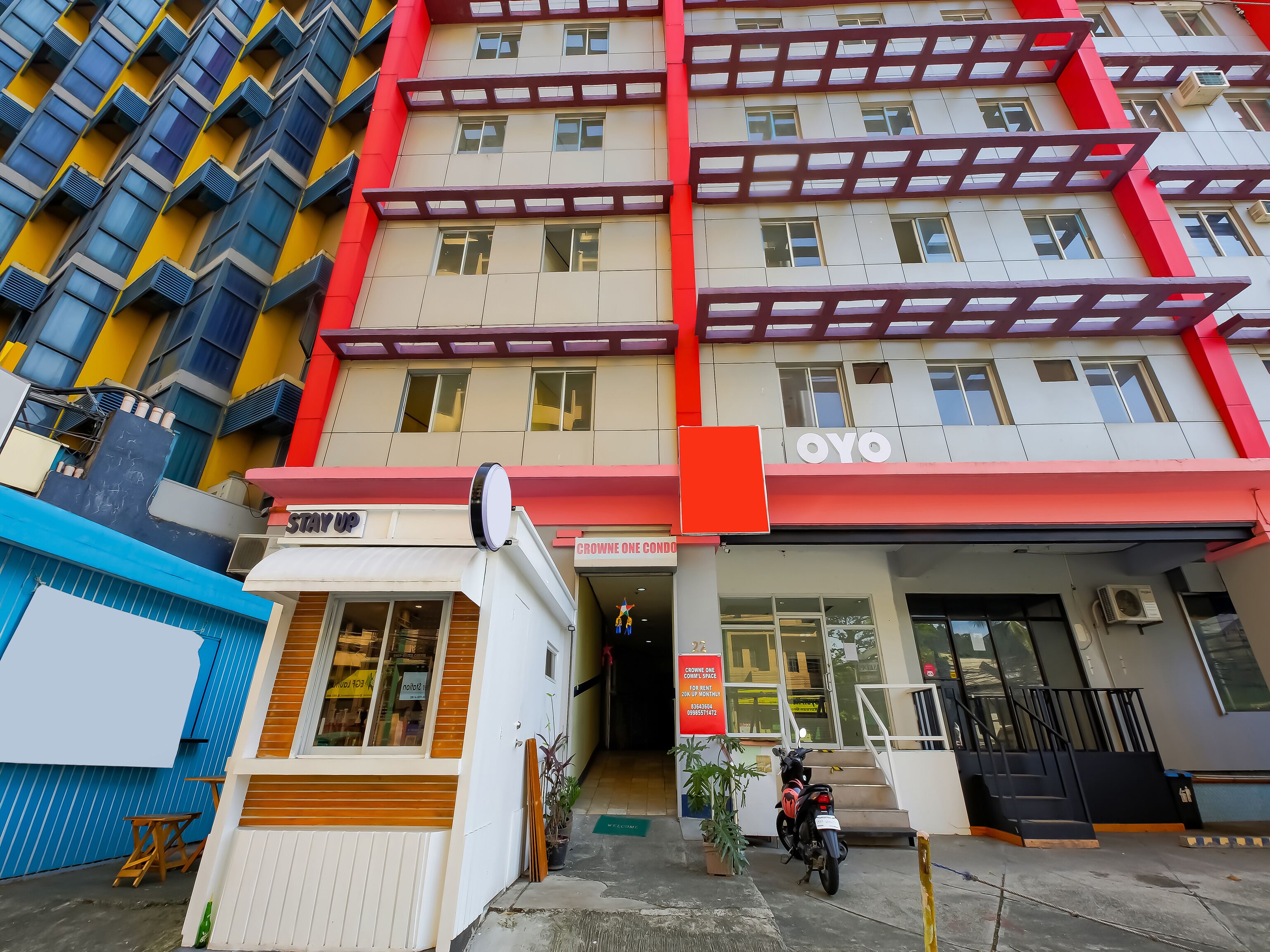Crowne One Condo by Oyo Rooms