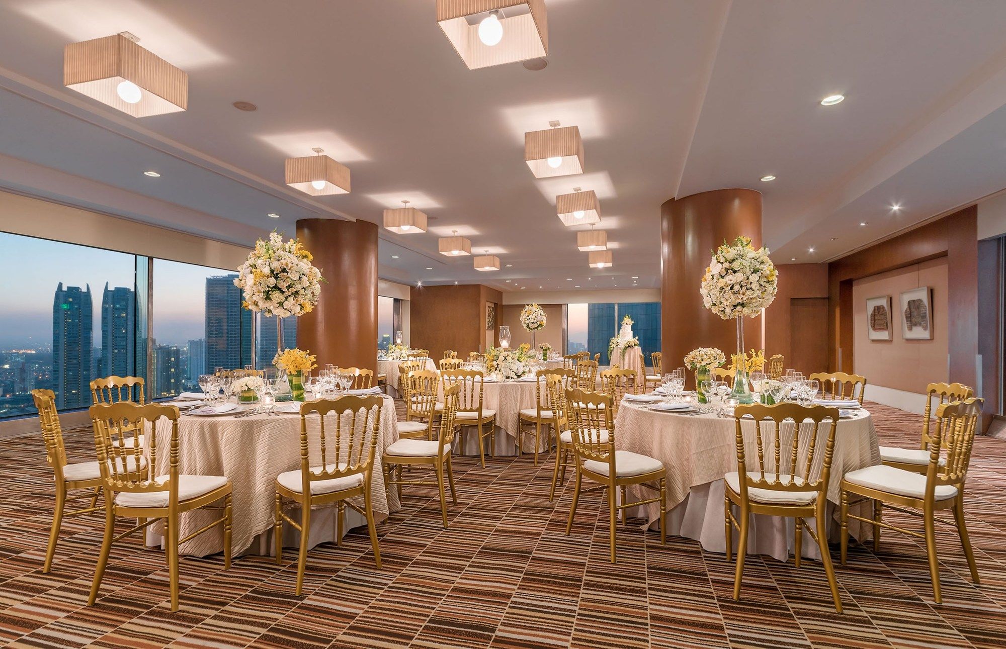 Discovery Suites