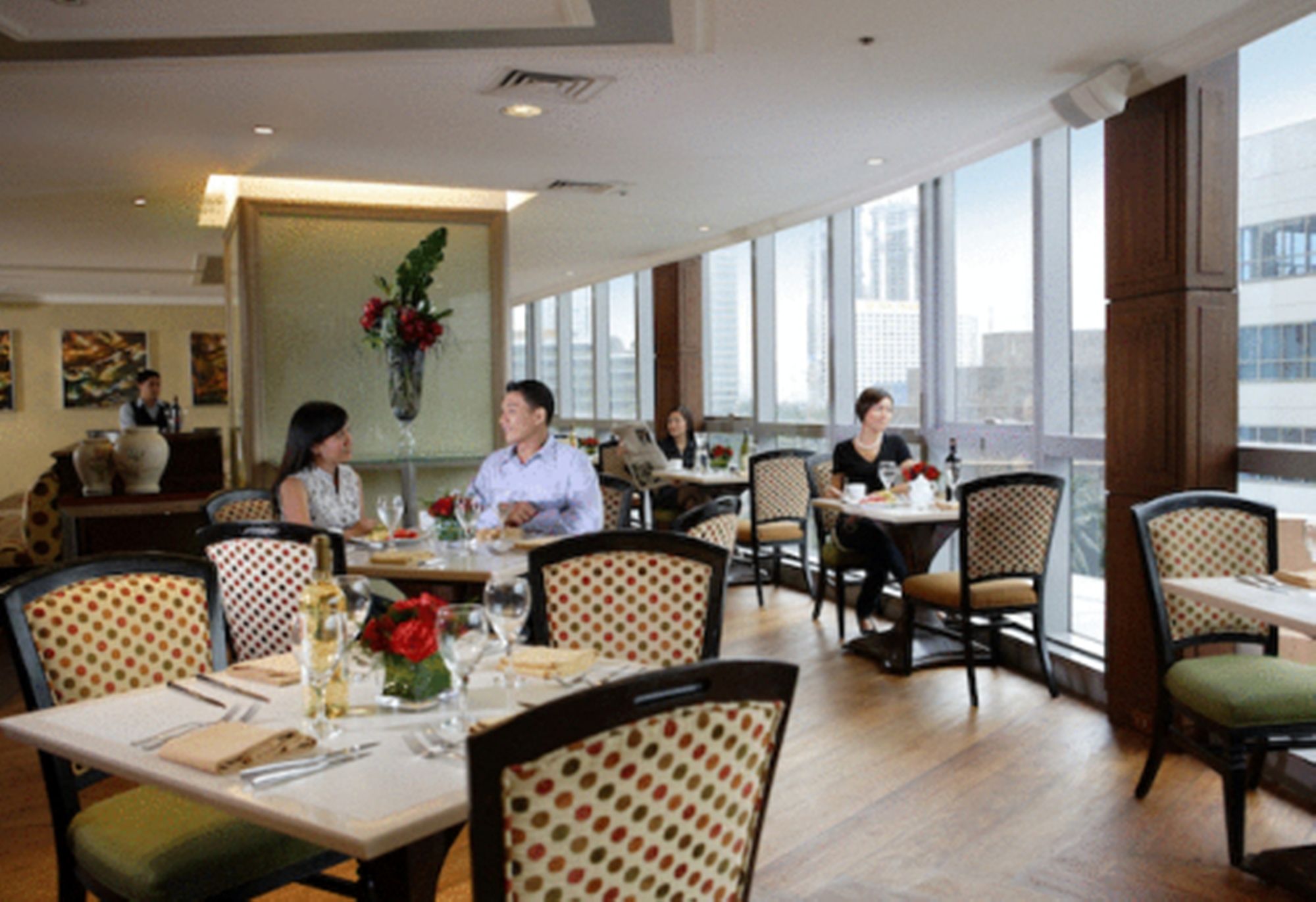 Discovery Suites