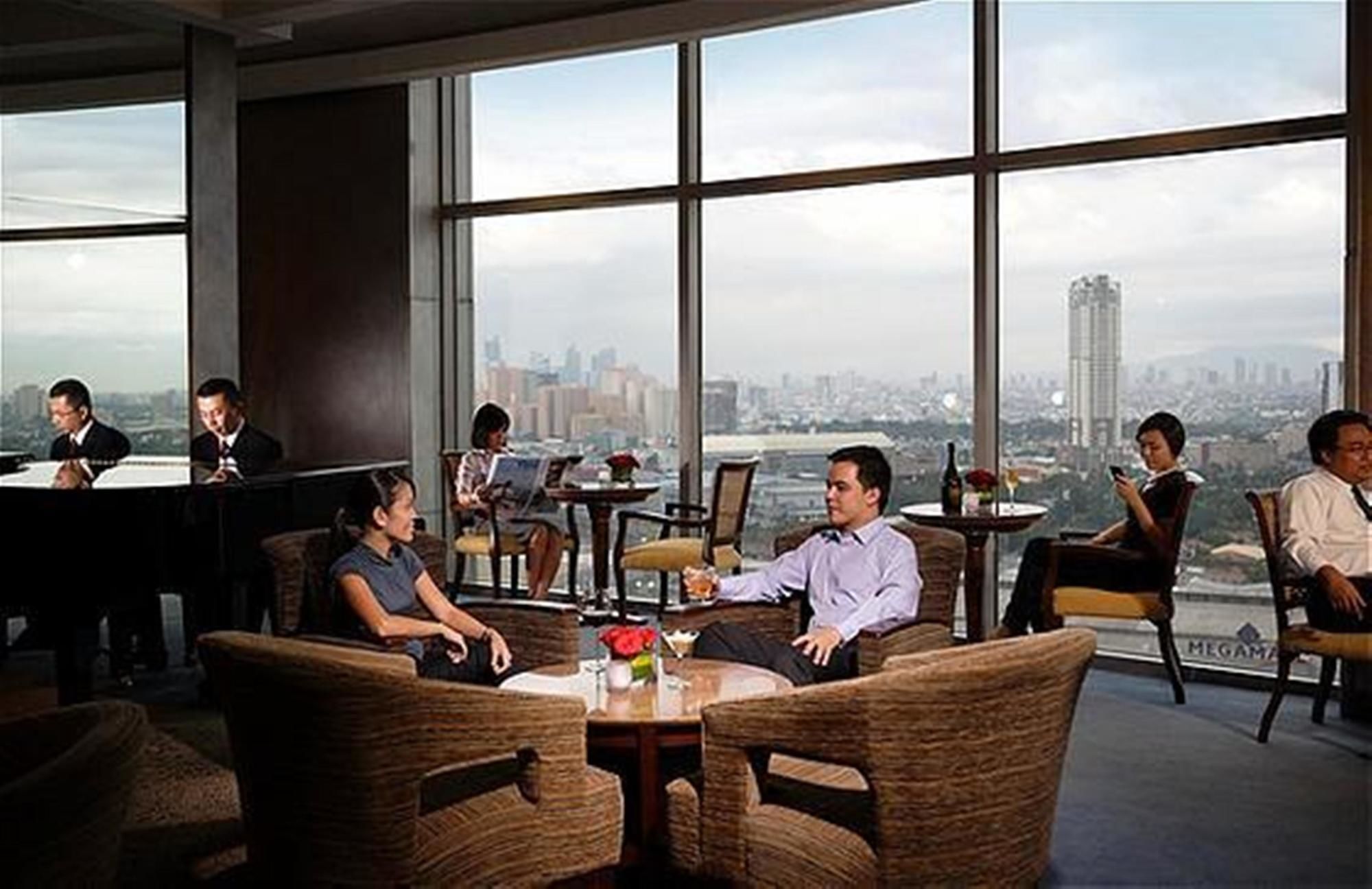 Discovery Suites