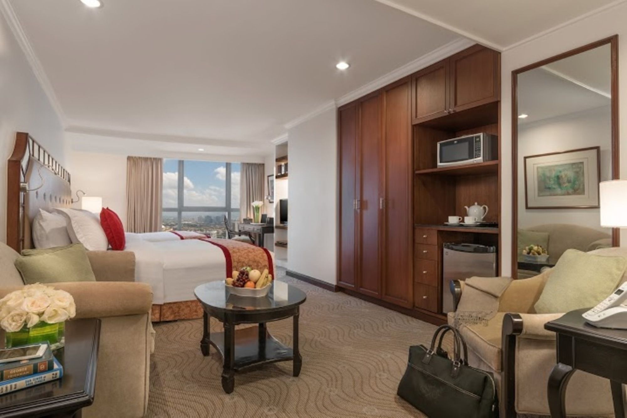 Discovery Suites