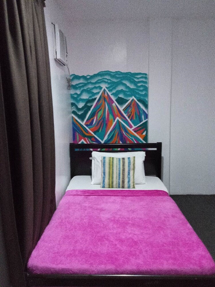 Dormitels.ph Earnshaw Manila