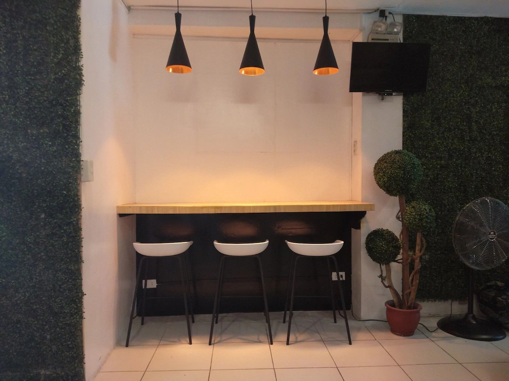 Dormitels.ph Earnshaw Manila