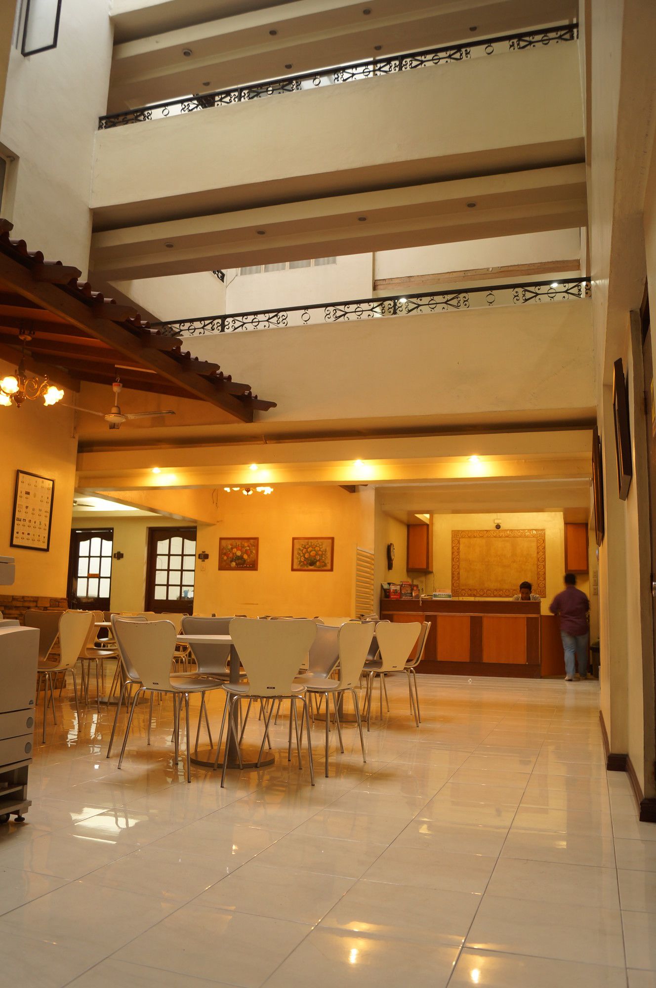 El Rico Suites
