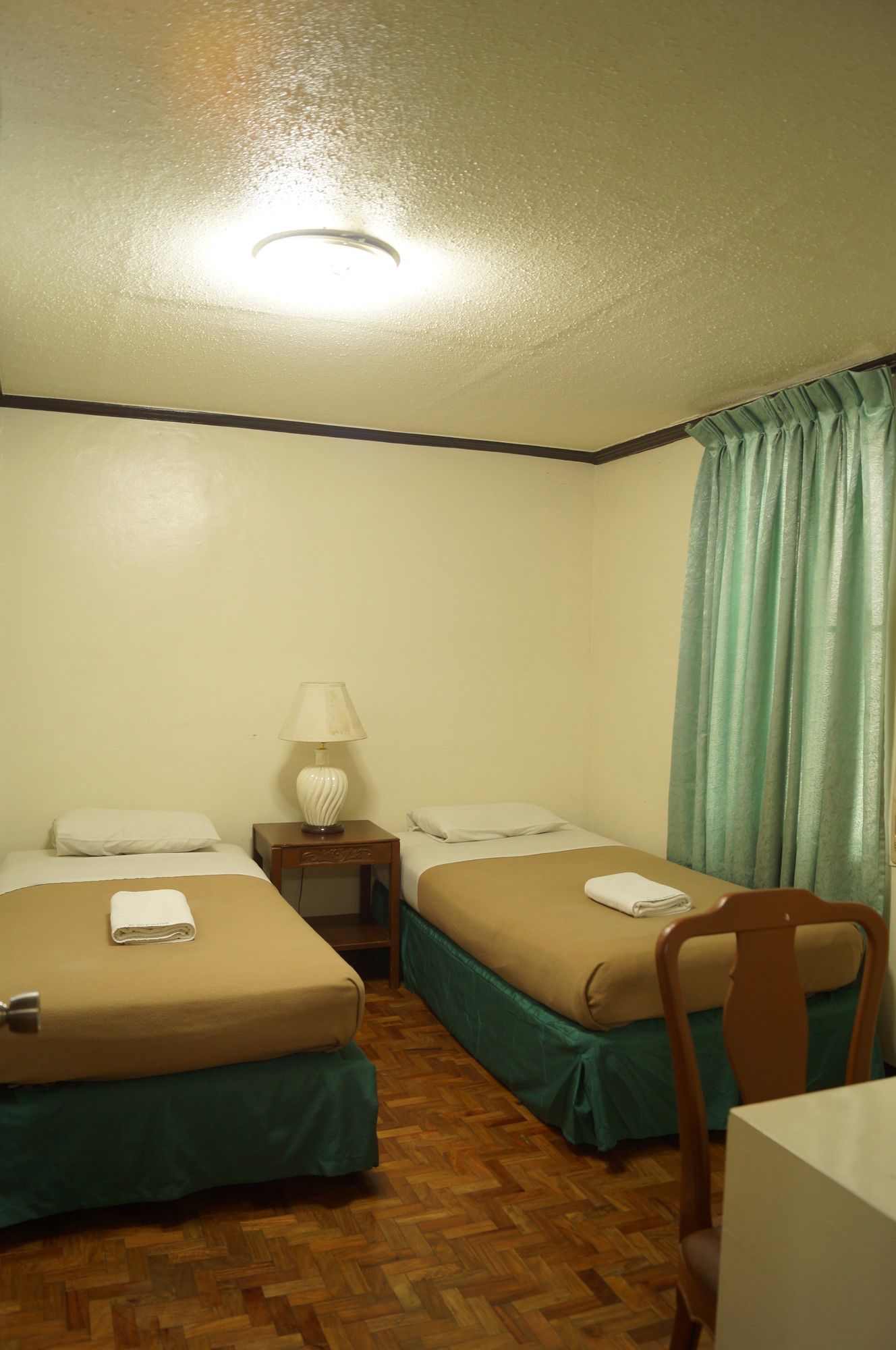 El Rico Suites