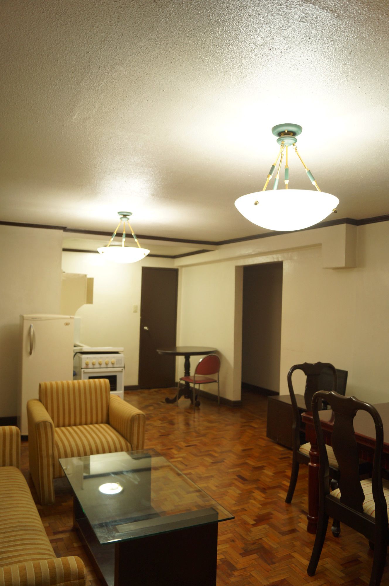 El Rico Suites