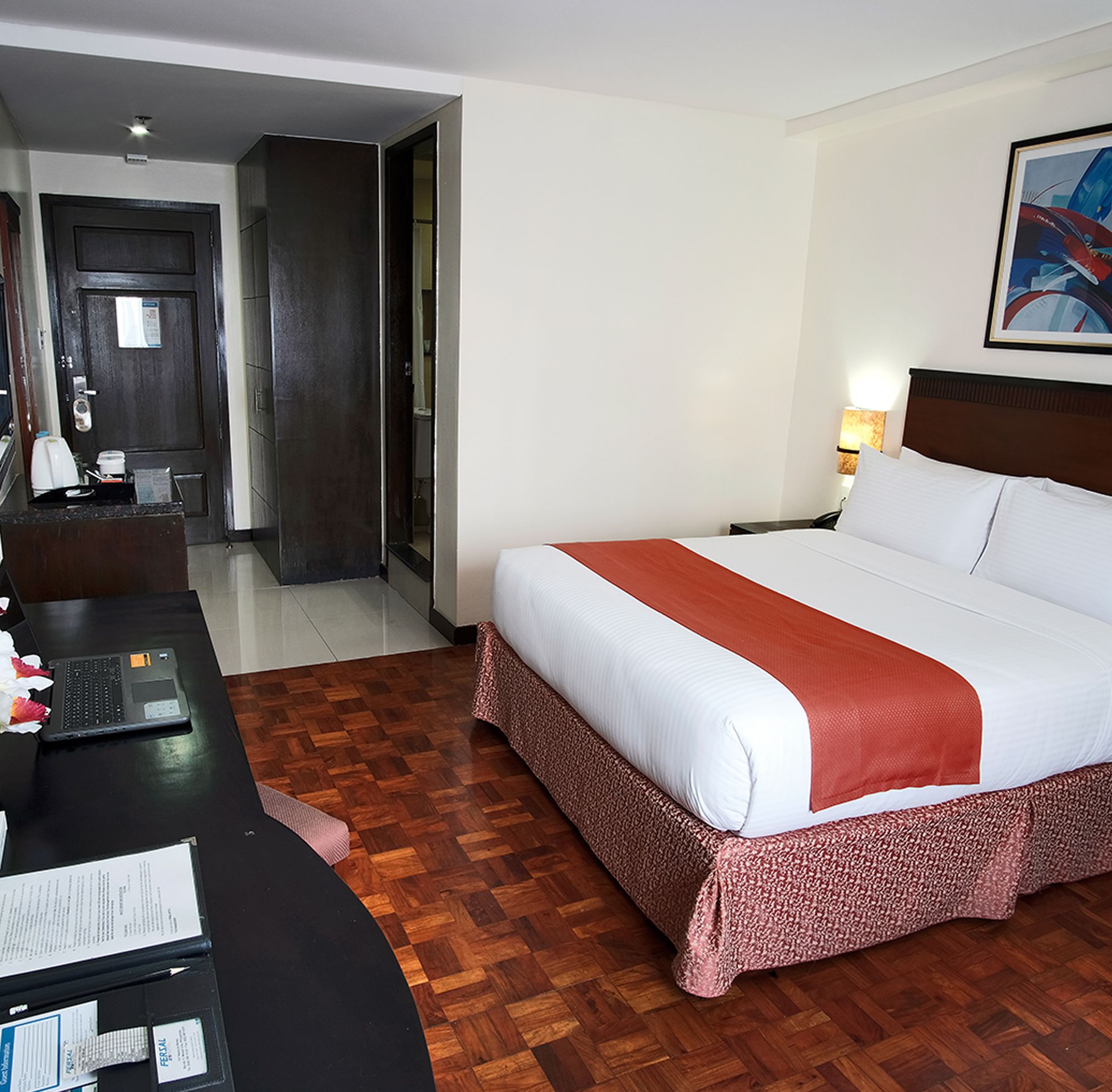 Fersal Hotel Neptune Makati