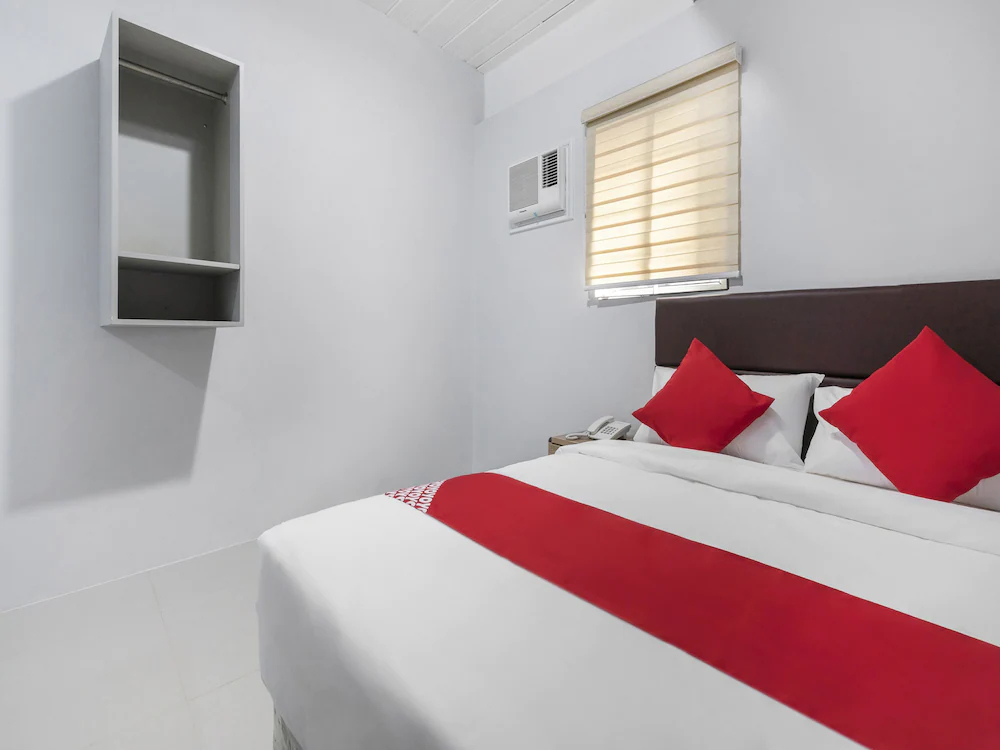 Finnex Hotel by OYO Rooms