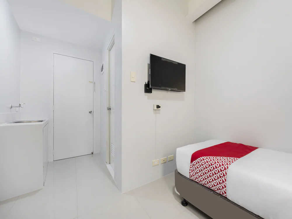 Finnex Hotel by OYO Rooms