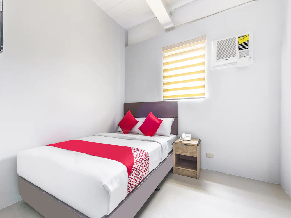 Finnex Hotel by OYO Rooms