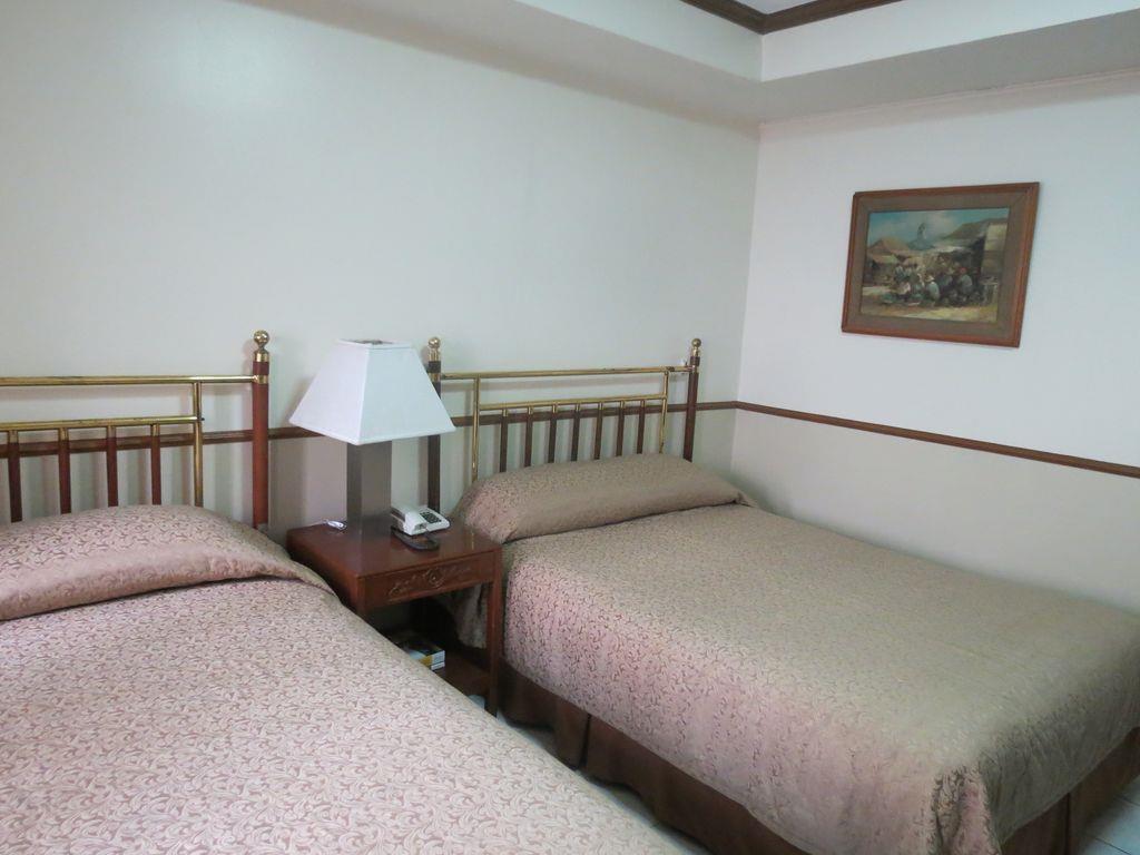 Garden Plaza Suites