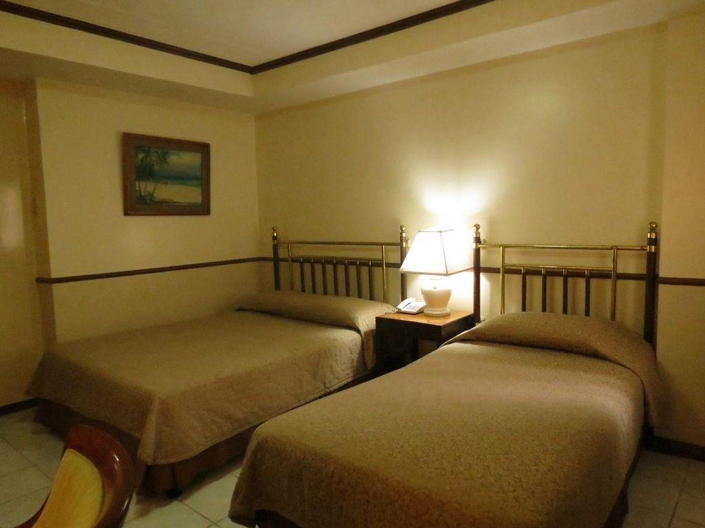 Garden Plaza Suites