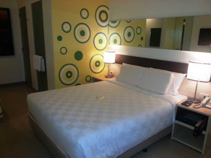 Go Hotels Otis Manila