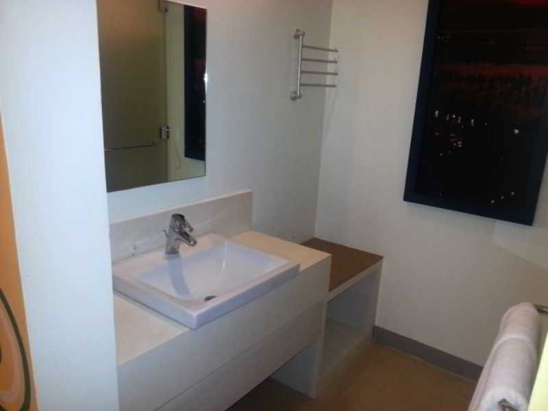 Go Hotels Otis Manila