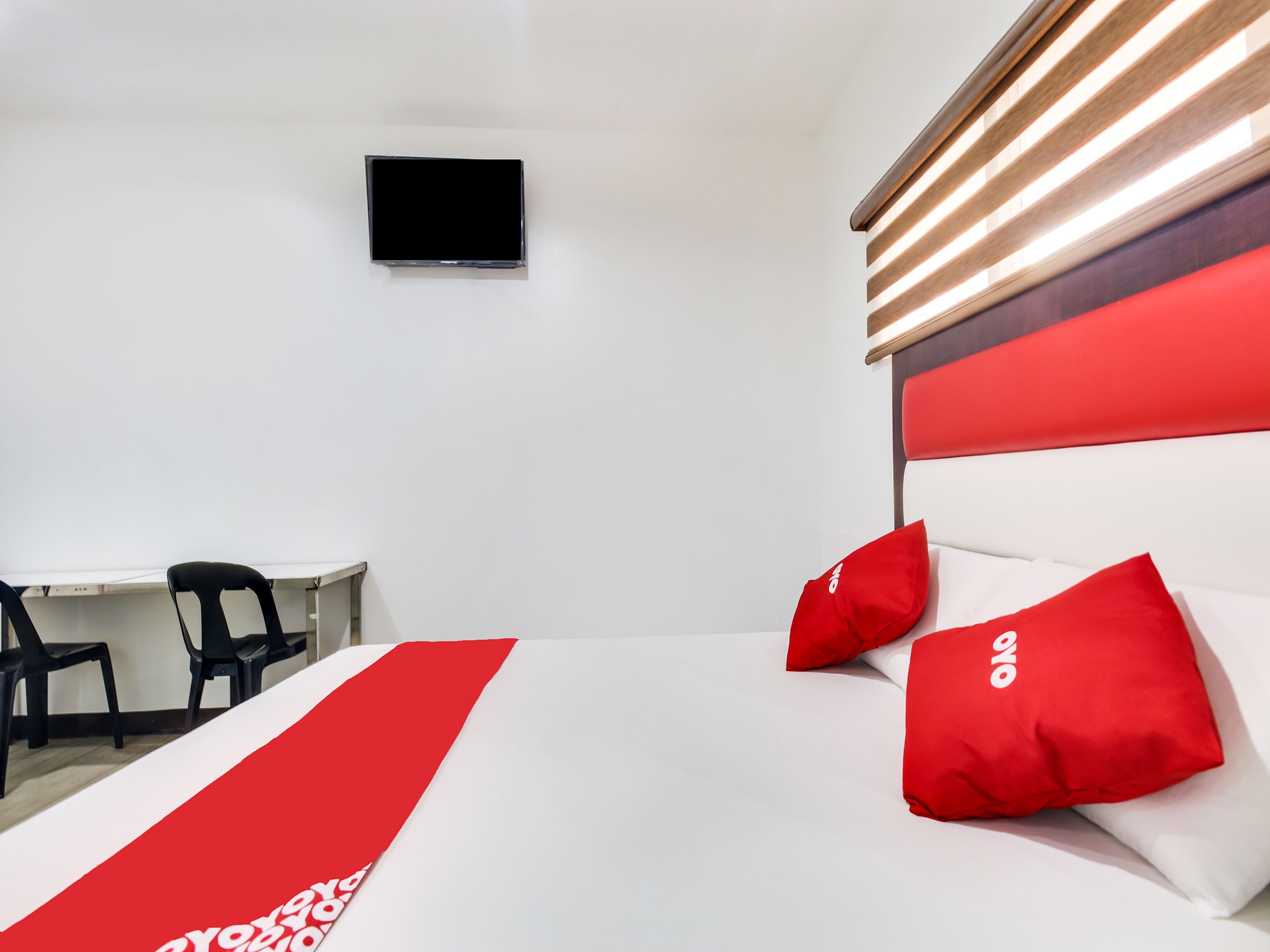 Golden Majestic Pension Inn by OYO