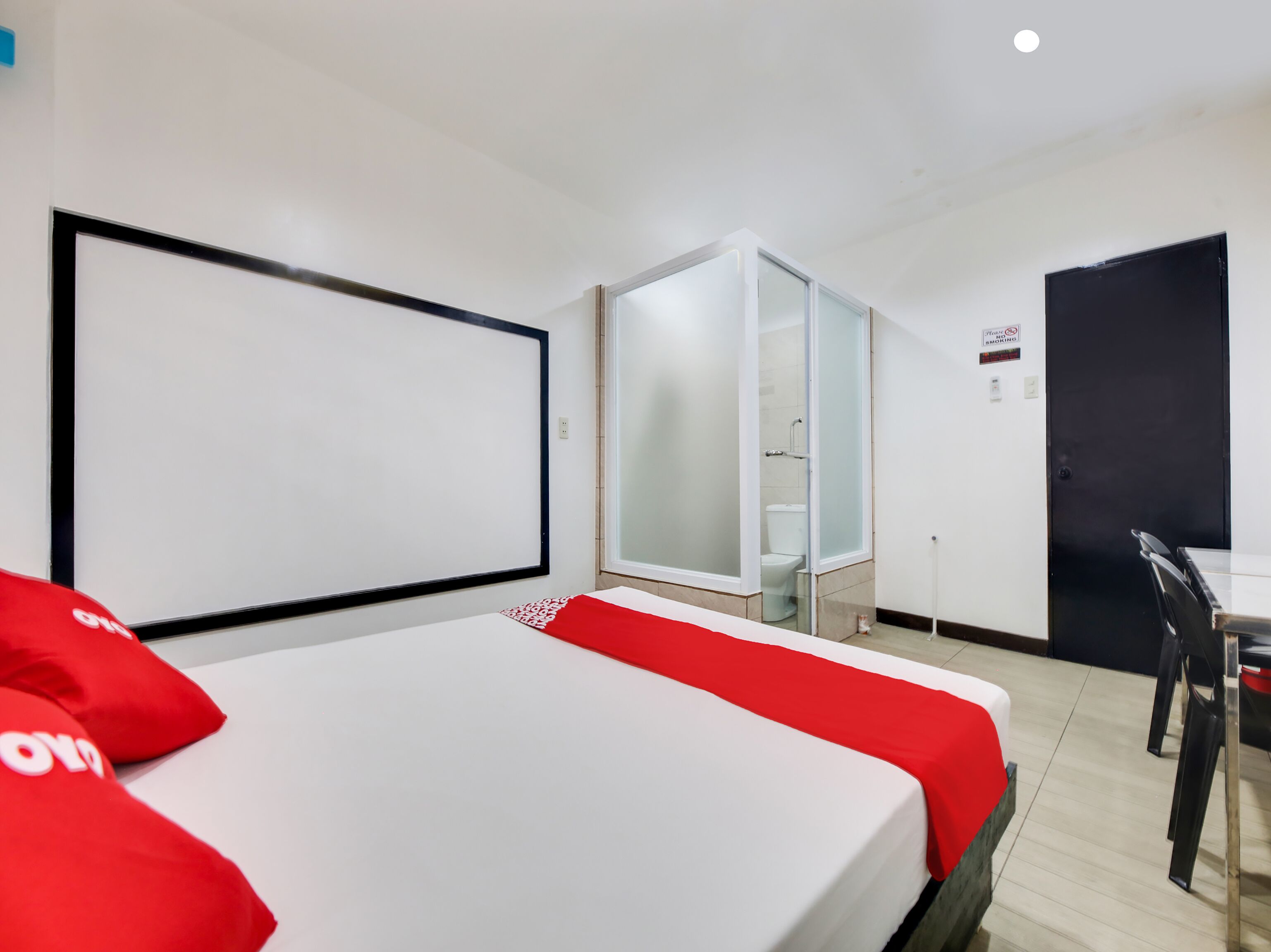 Golden Majestic Pension Inn by OYO