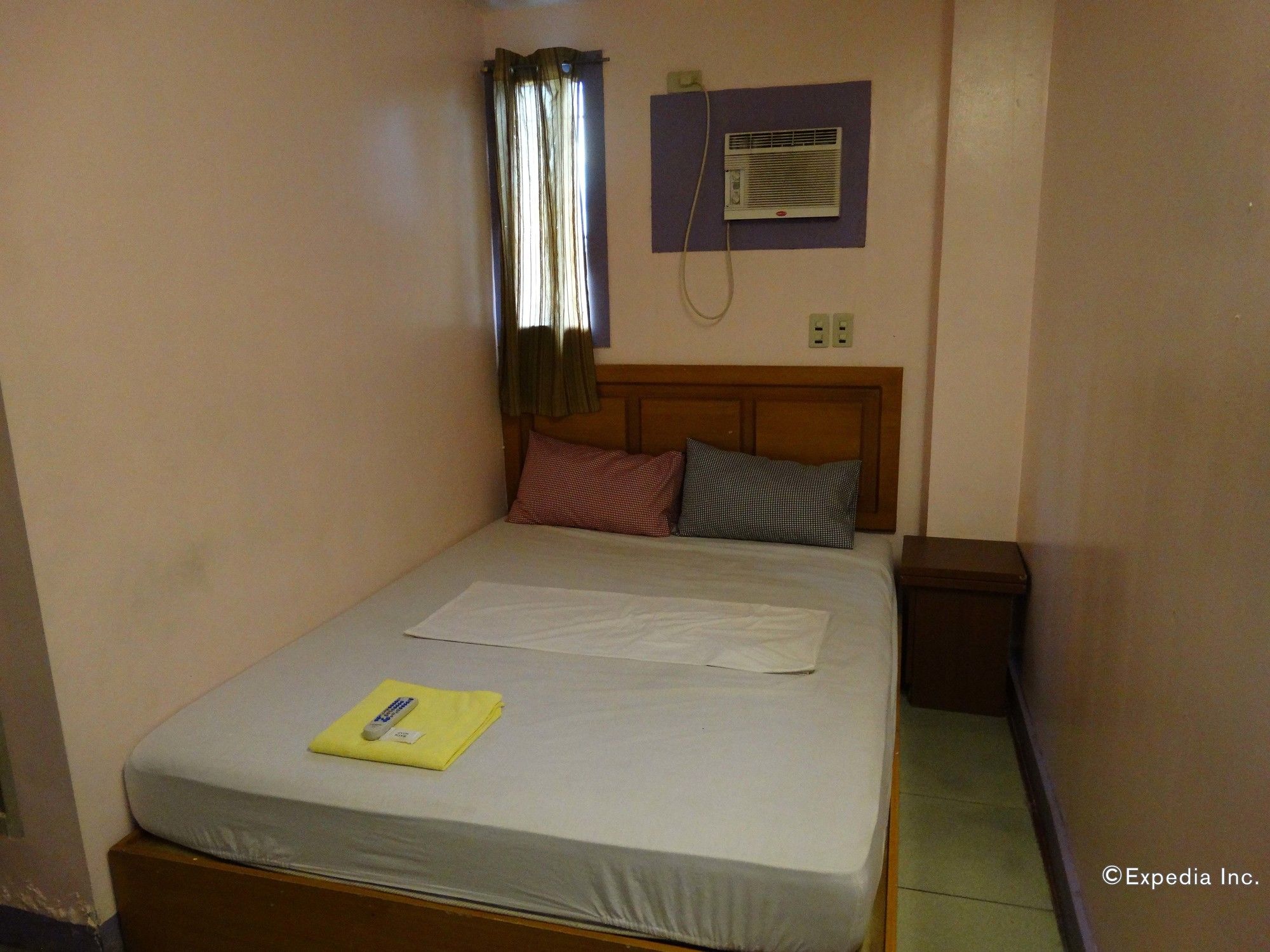 Golden Mango Inn