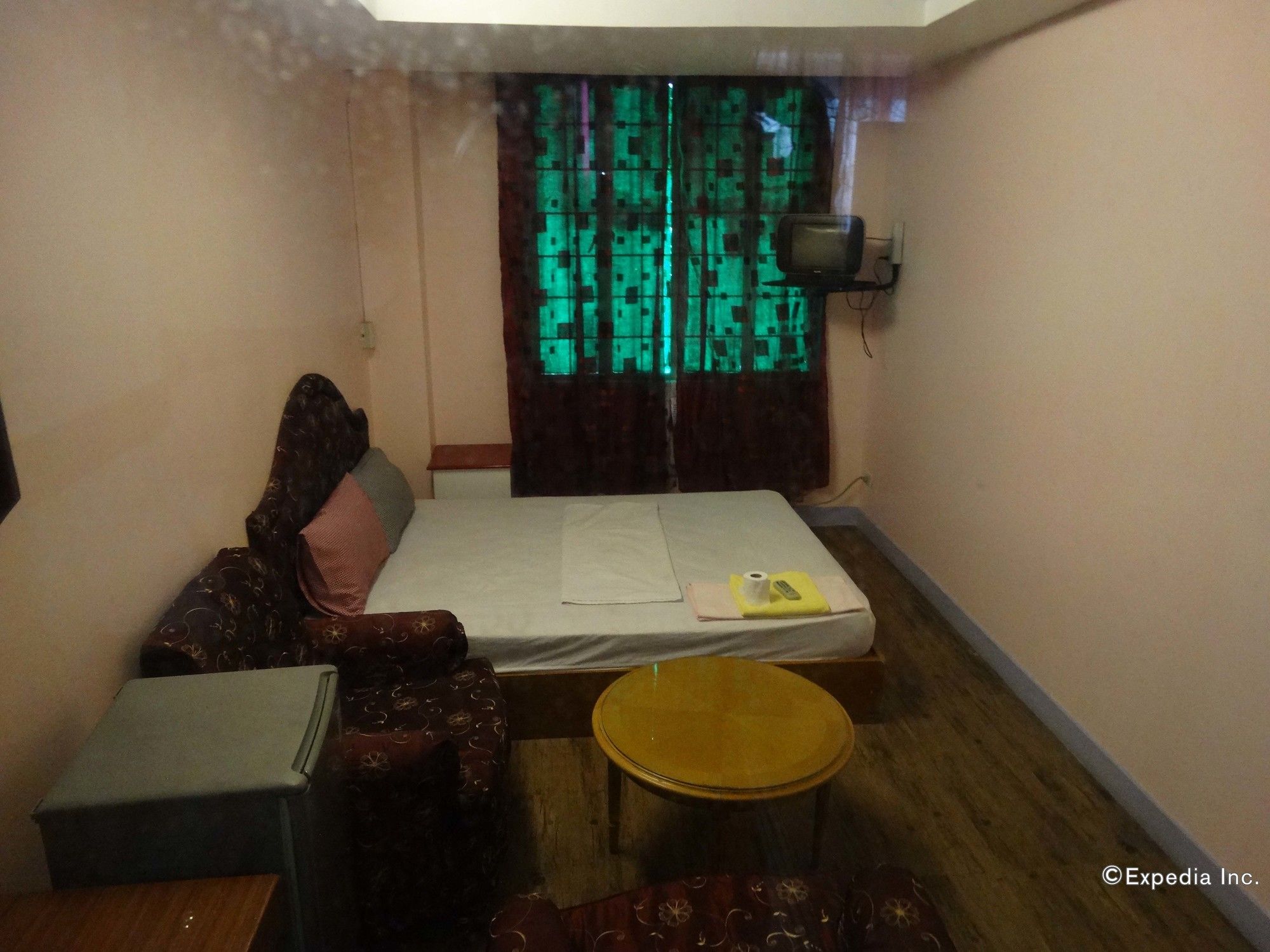 Golden Mango Inn