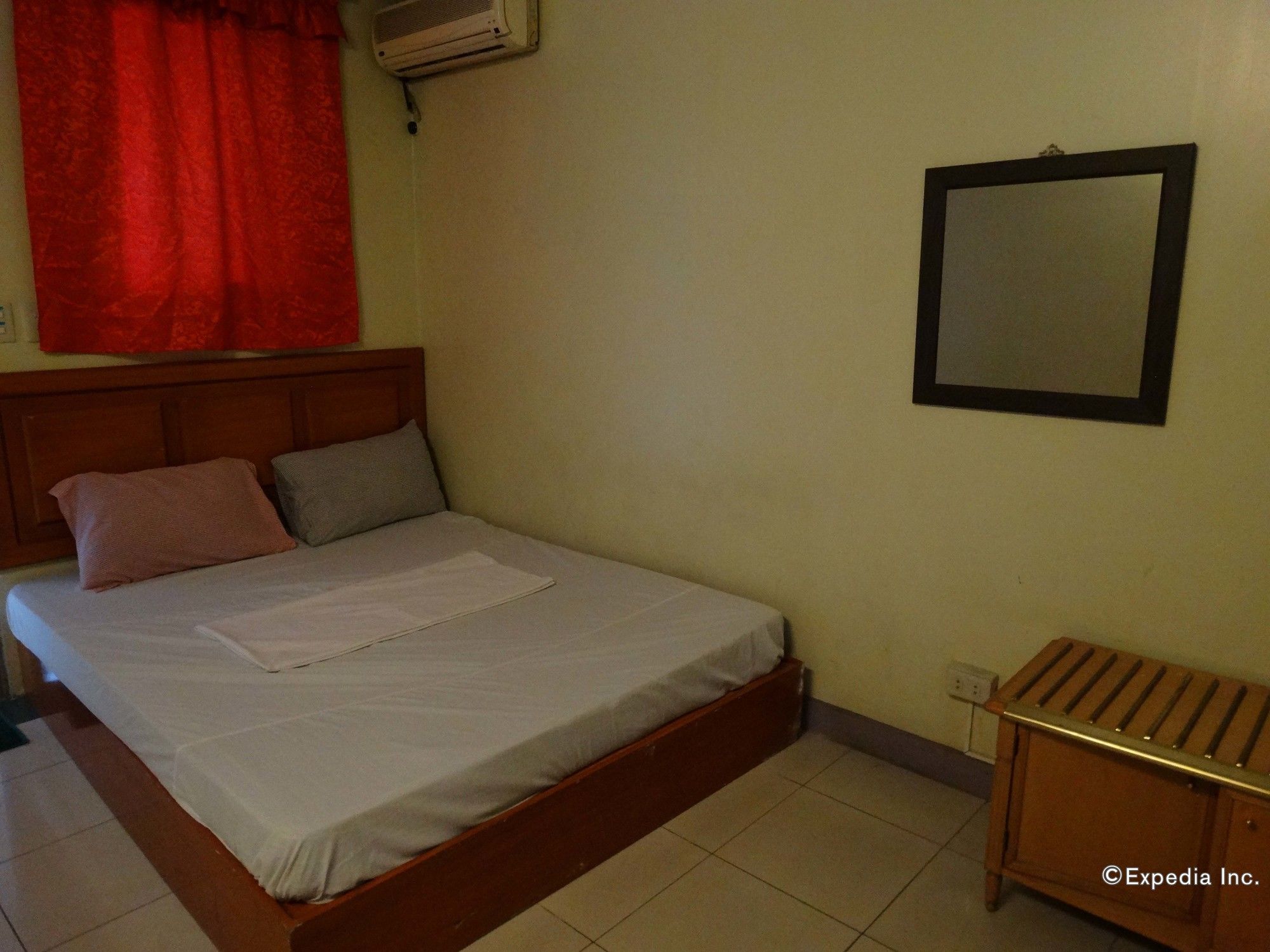 Golden Mango Inn