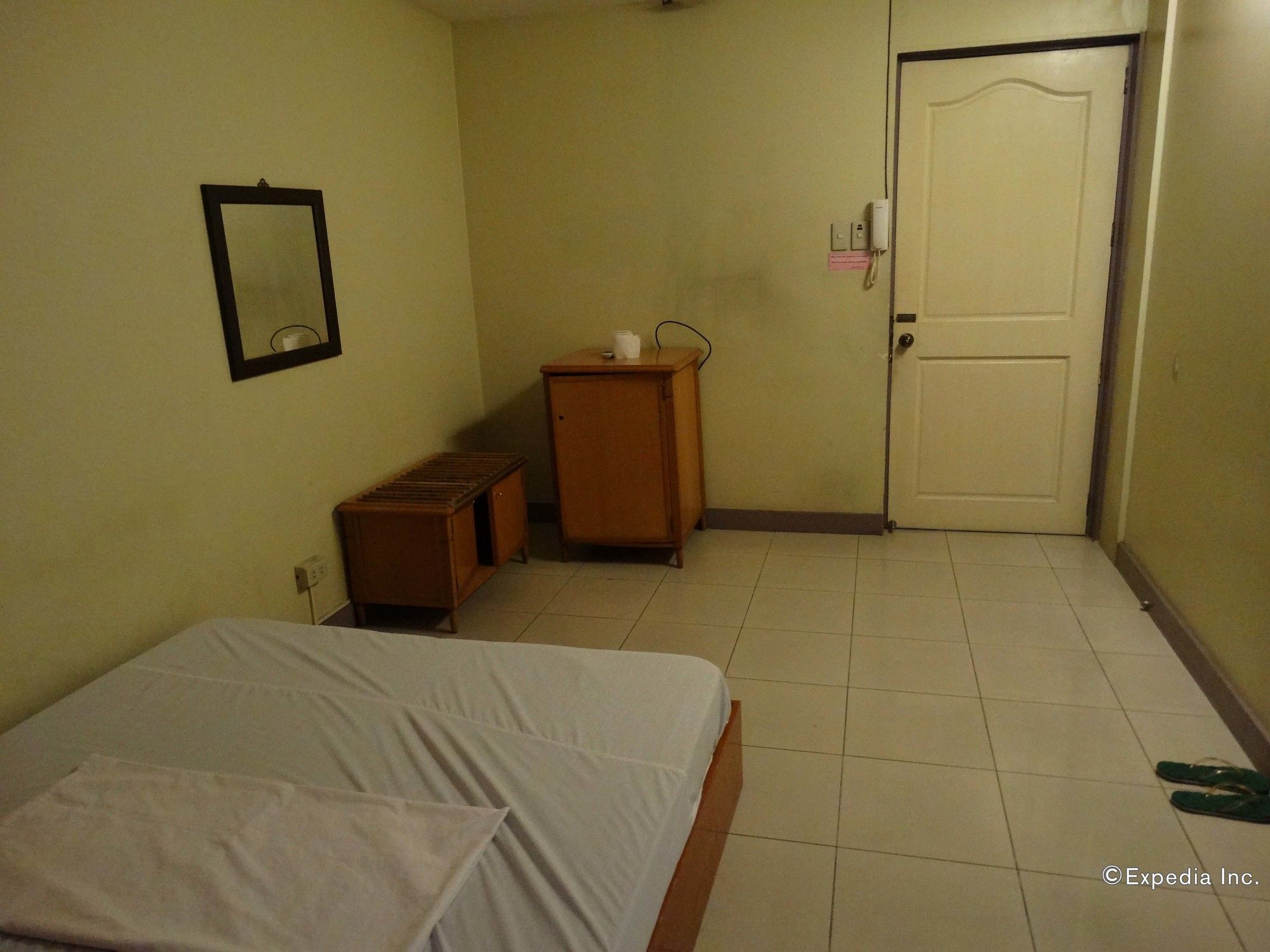 Golden Mango Inn