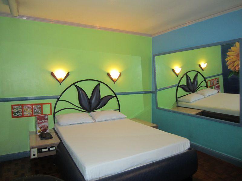 Halina Drive Inn Hotels Sta Mesa