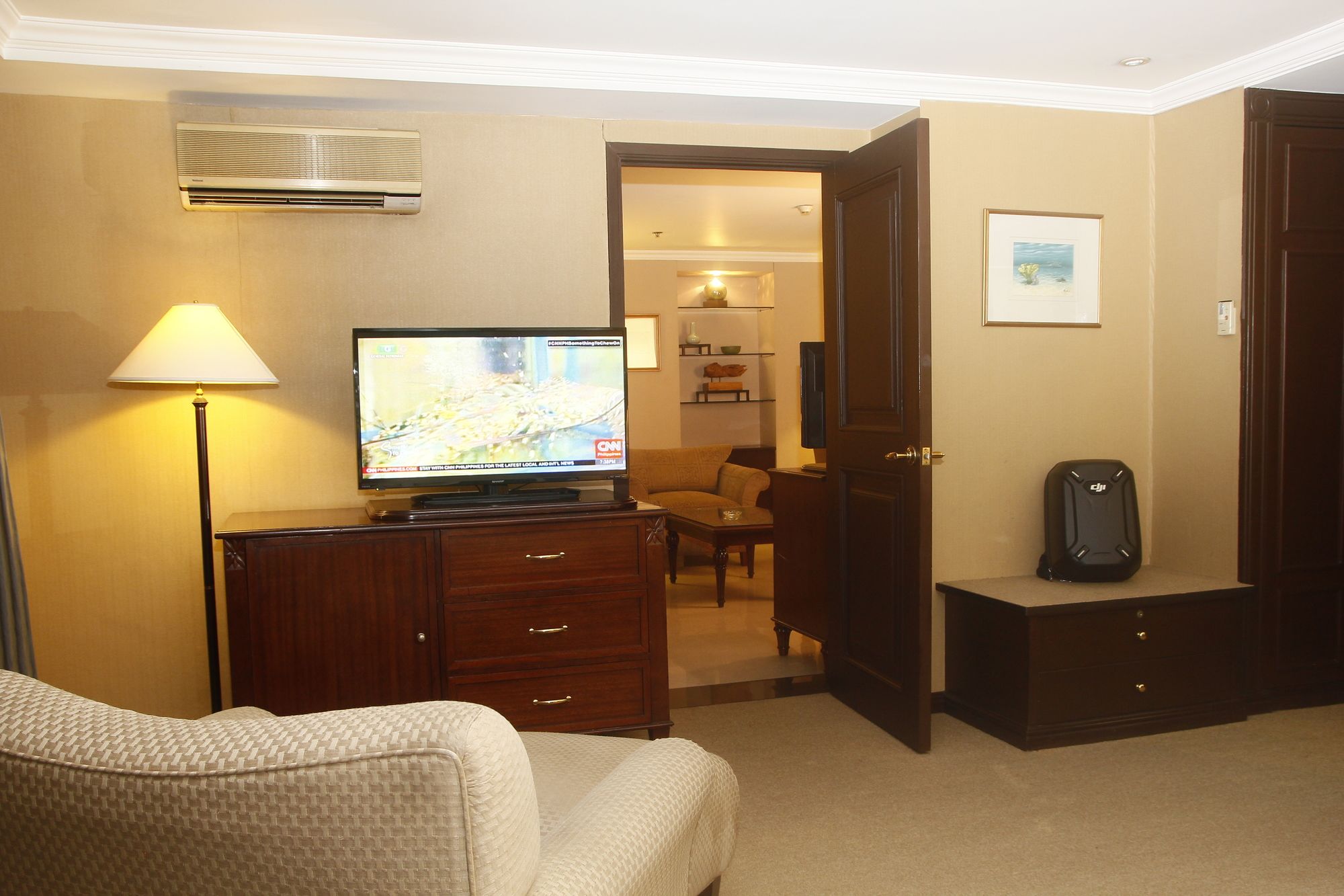 Herald Suites Solana