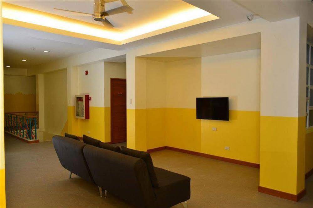 Hostellery Manila