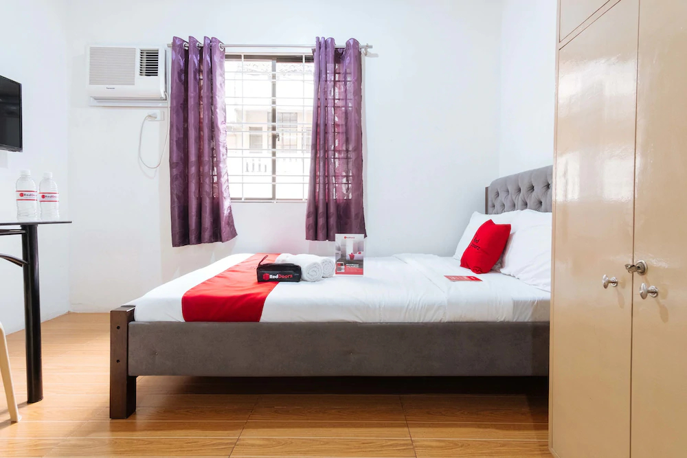 Hostel Sarah by RedDoorz