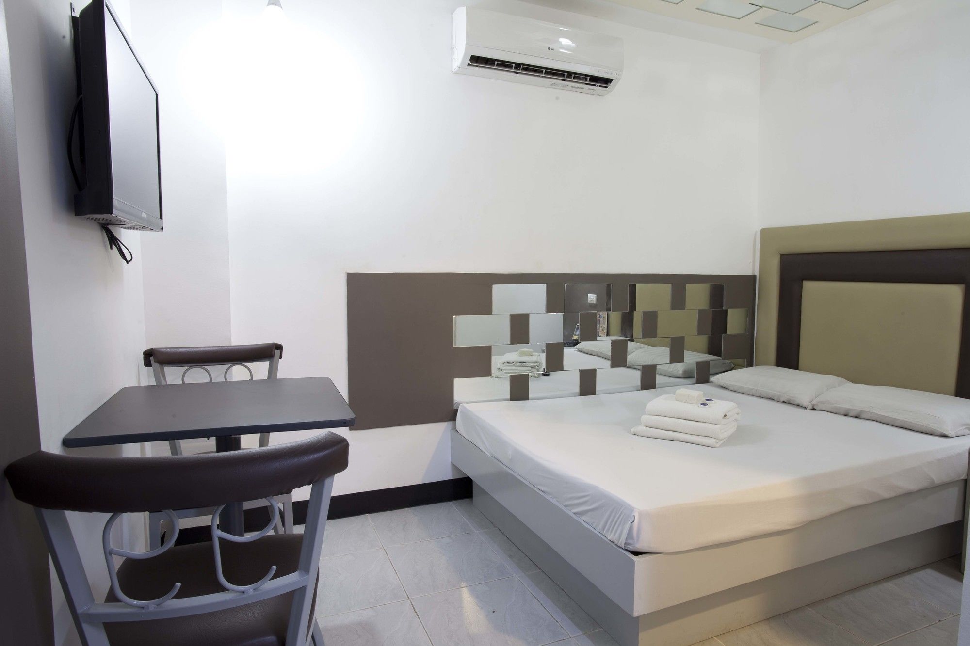 Hotel 99 Quiapo