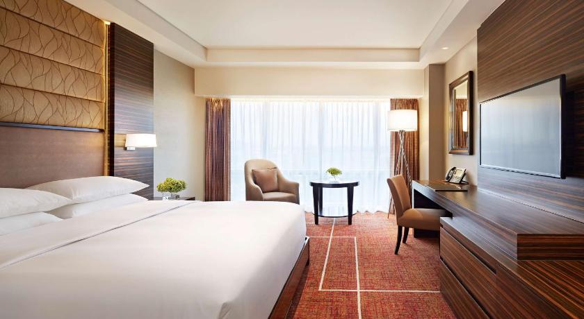 Hyatt Regency Manila, City of Dreams