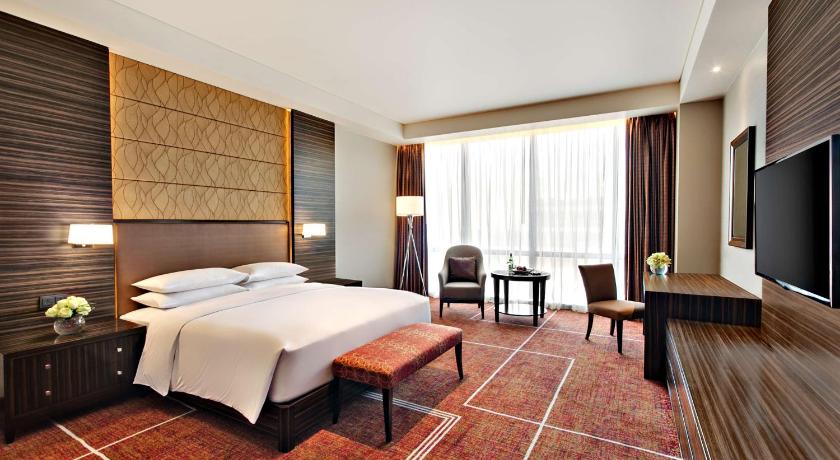 Hyatt Regency Manila, City of Dreams