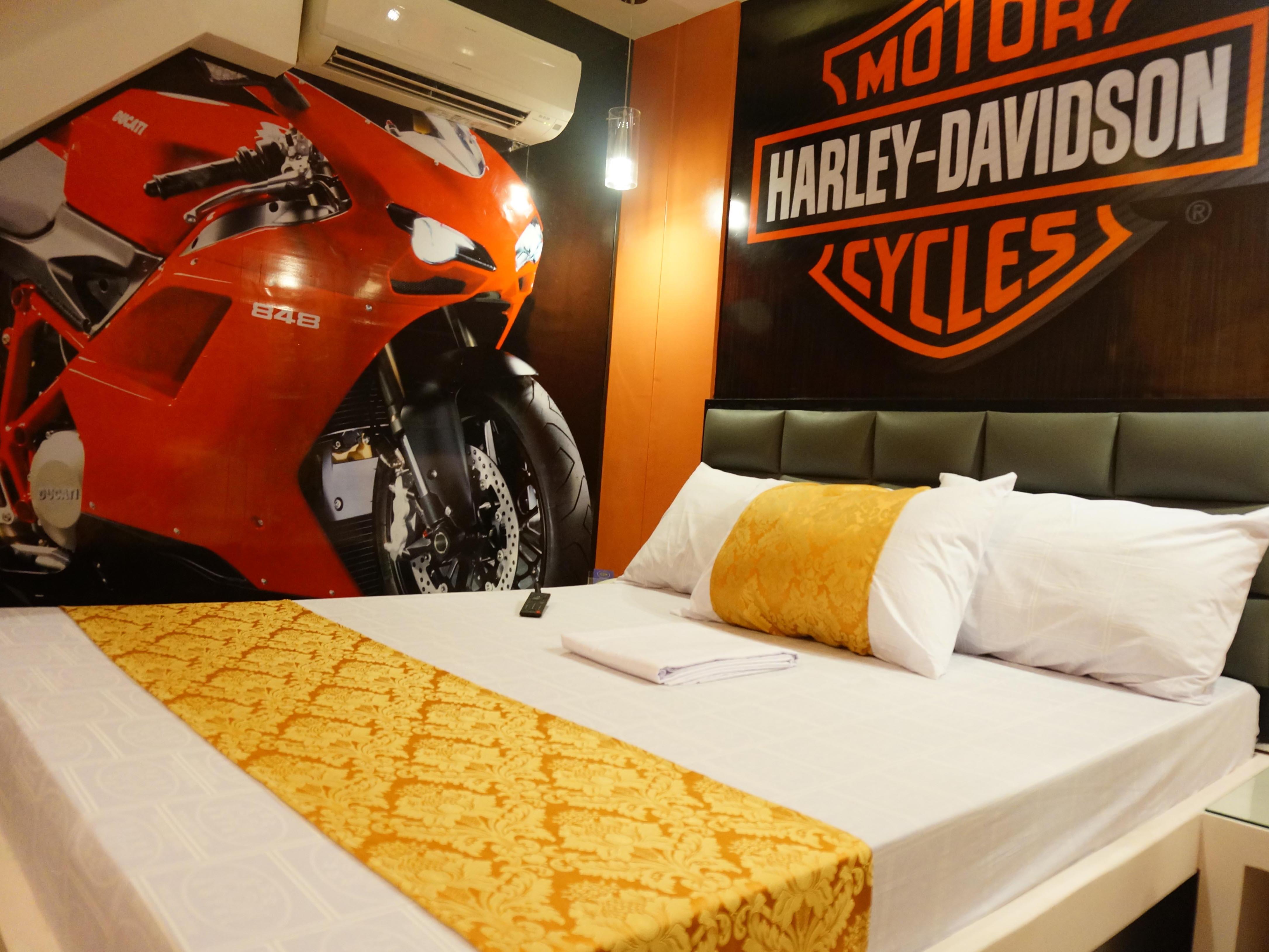 Icon Hotel Macapagal