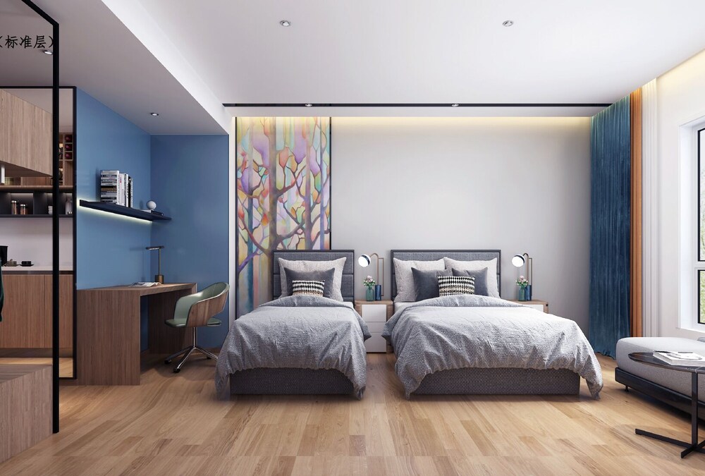 I - Suites Hotel