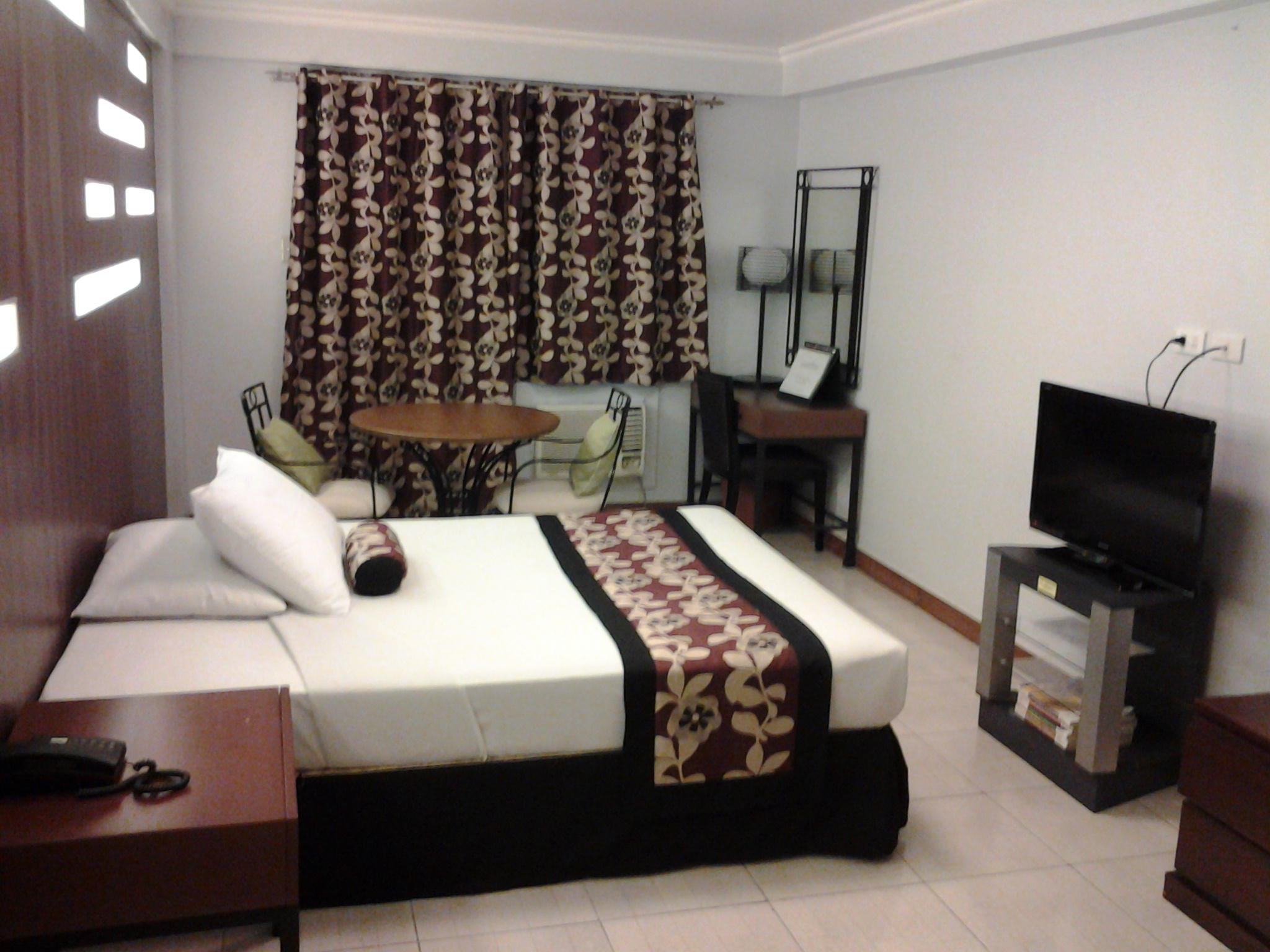 Jupiter Suites