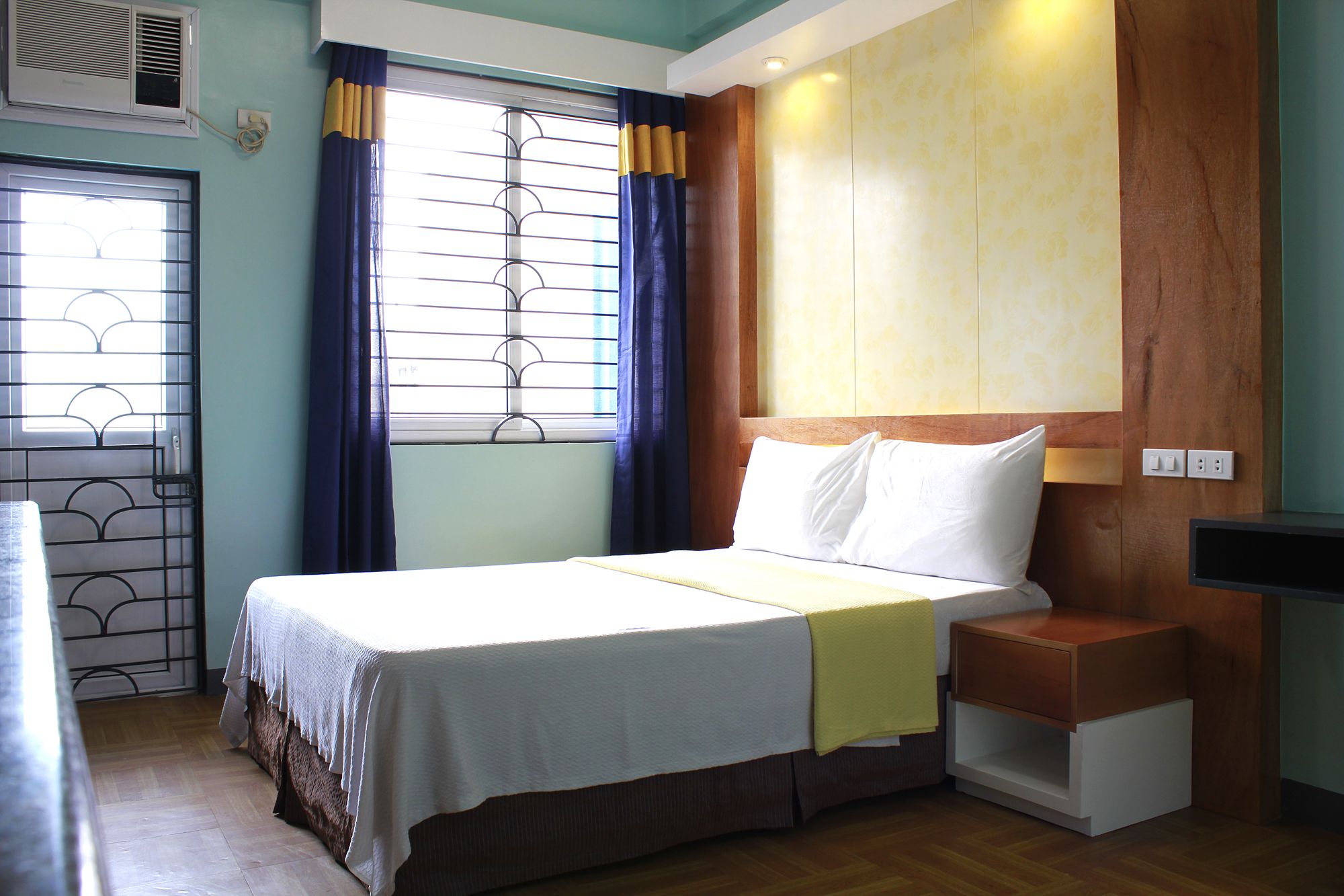 Leesons Residences