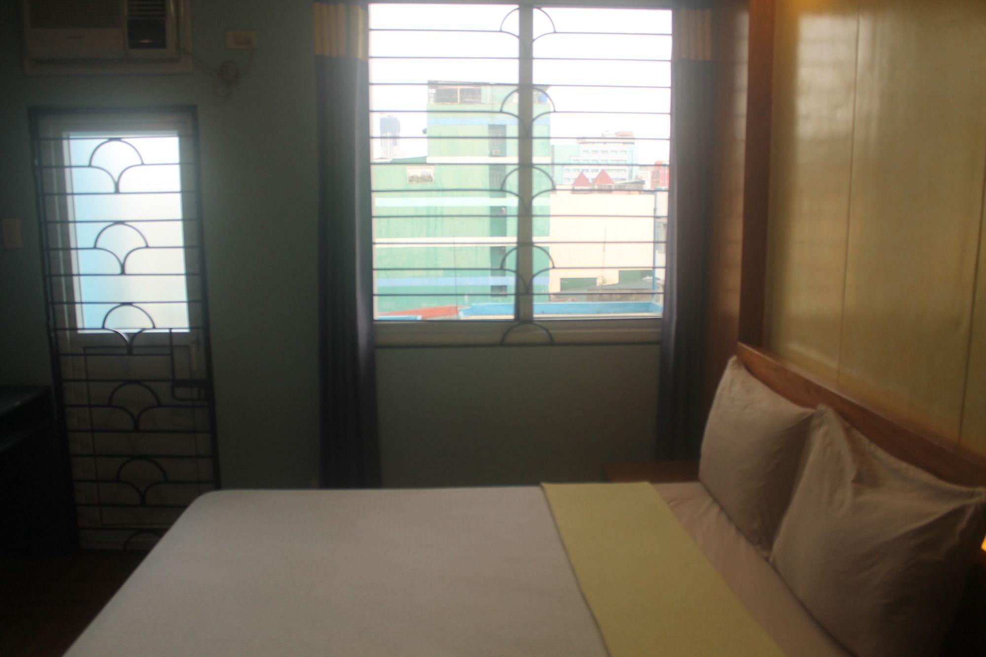 Leesons Residences