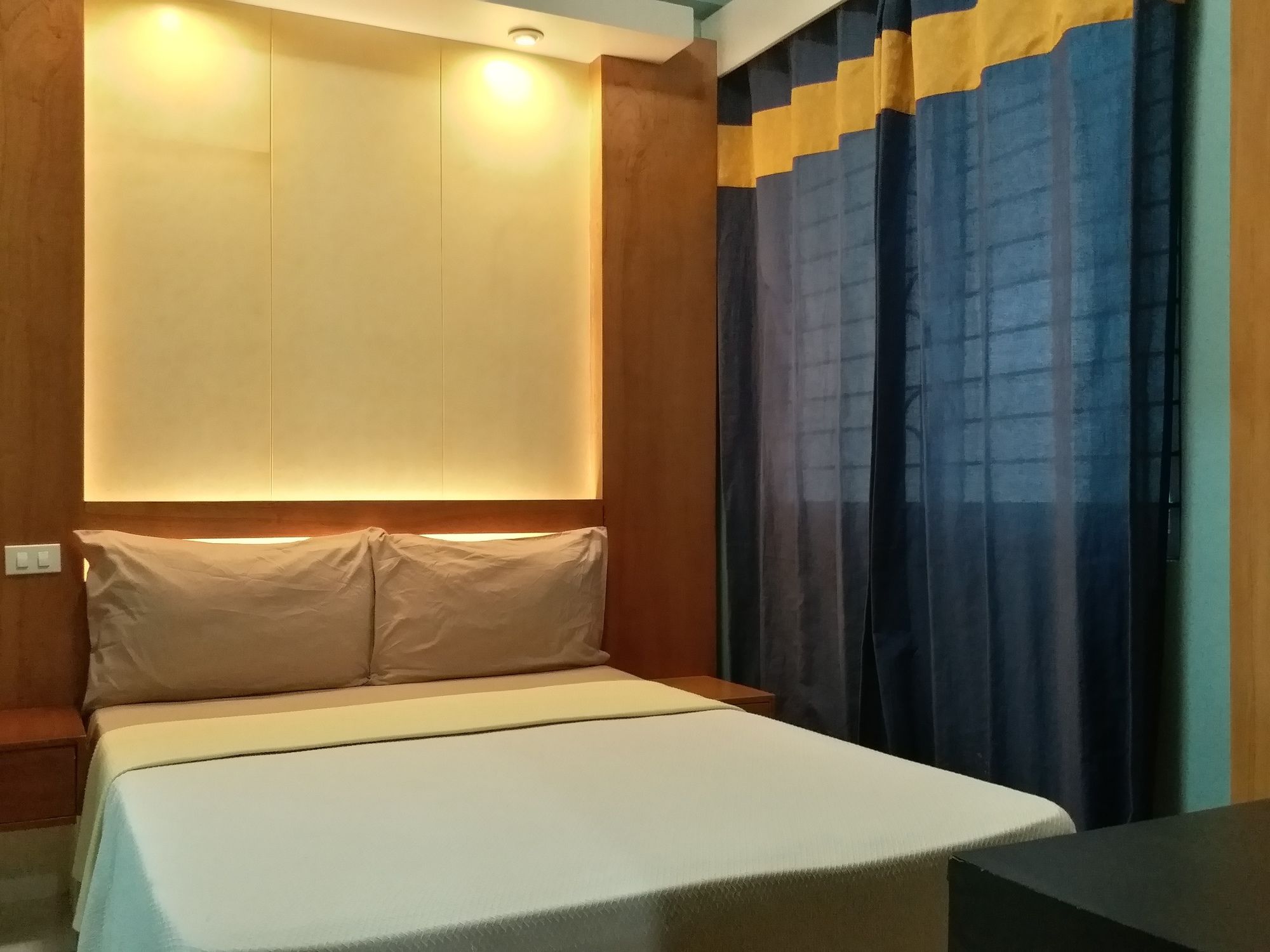Leesons Residences