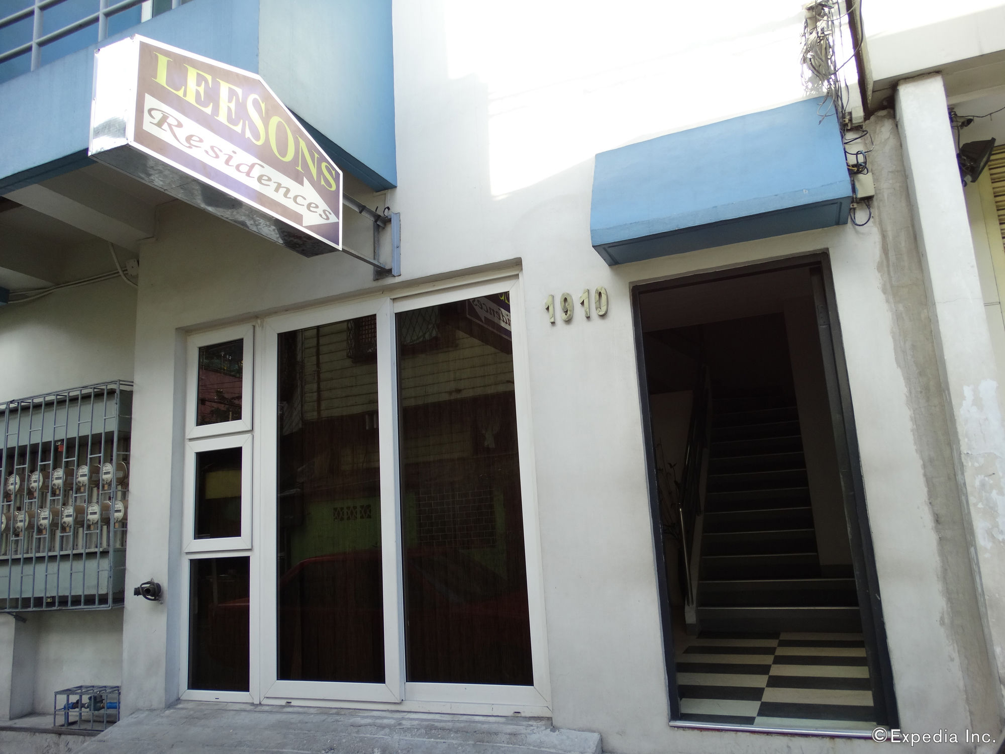 Leesons Residences
