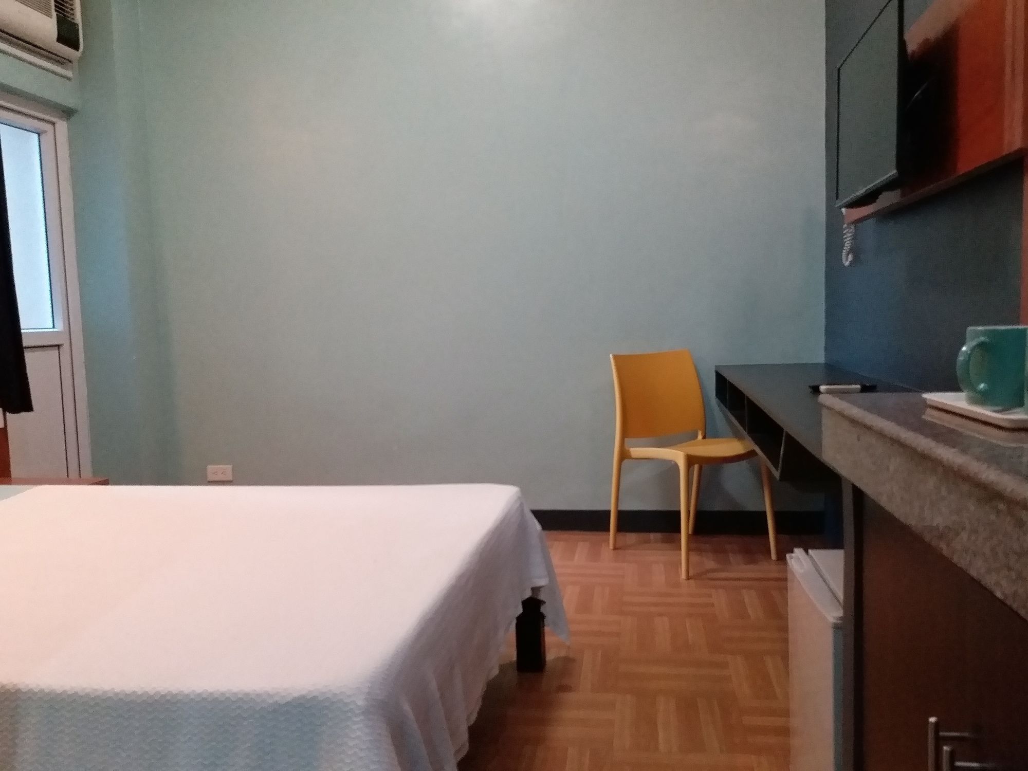 Leesons Residences