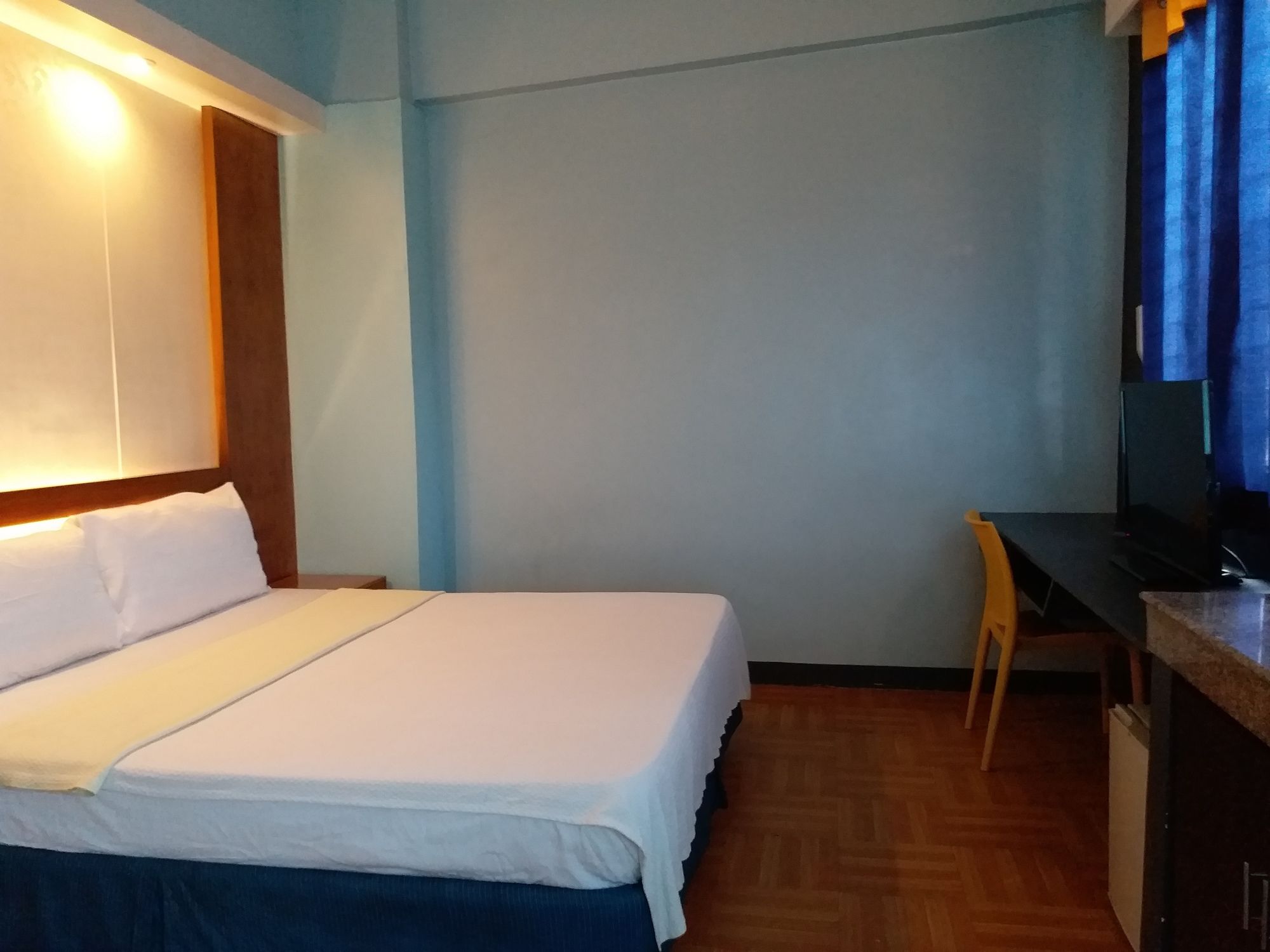 Leesons Residences
