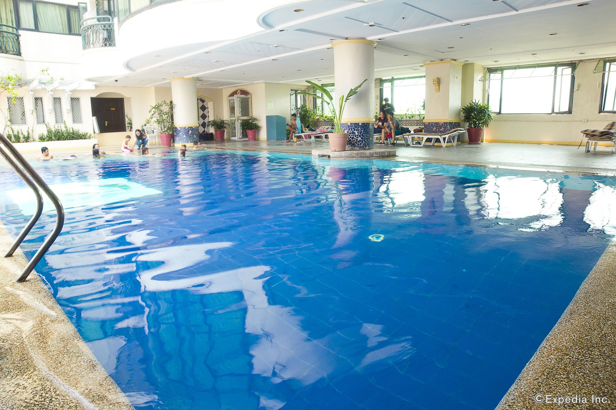 Makati Palace