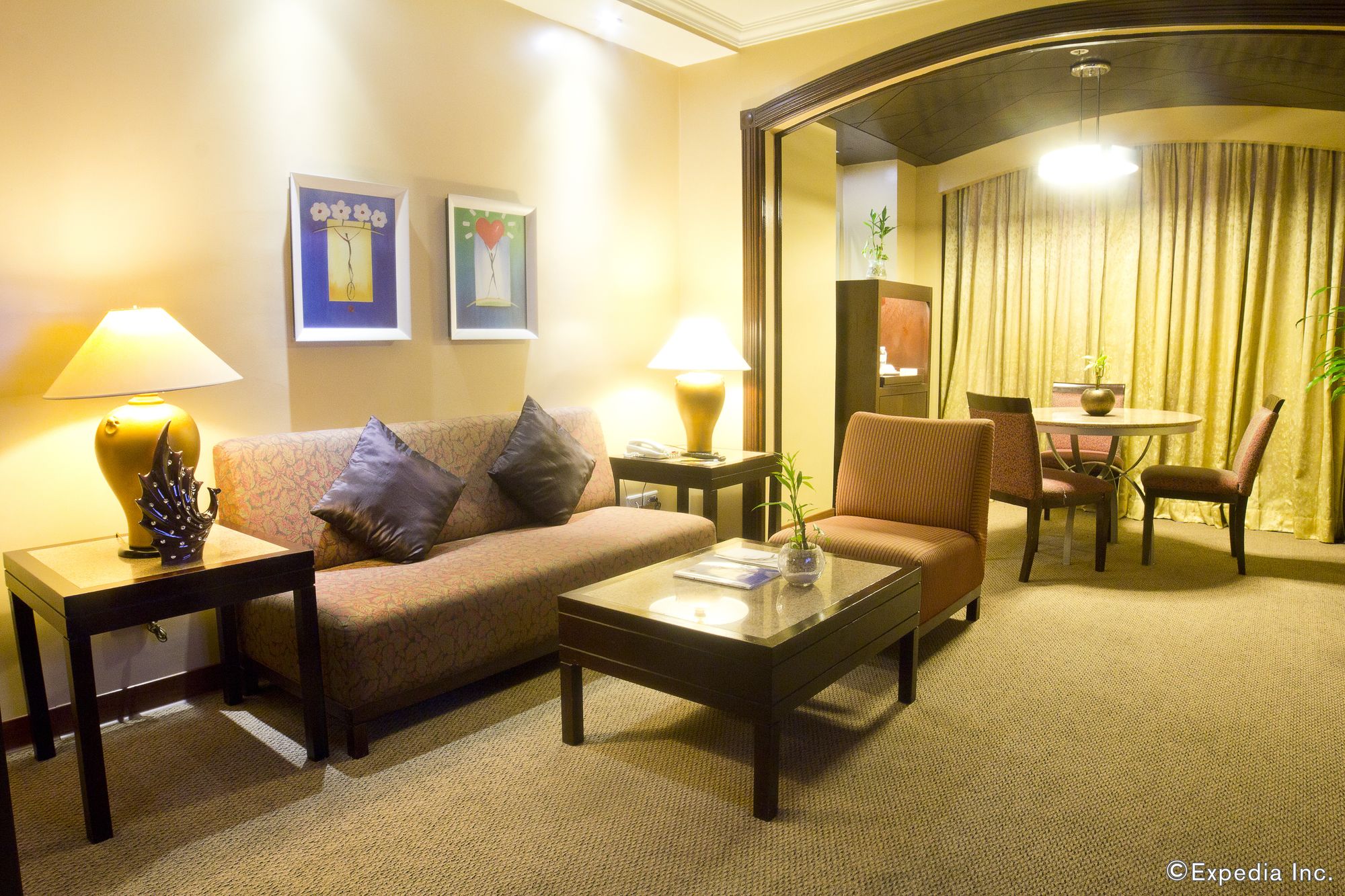 Makati Palace