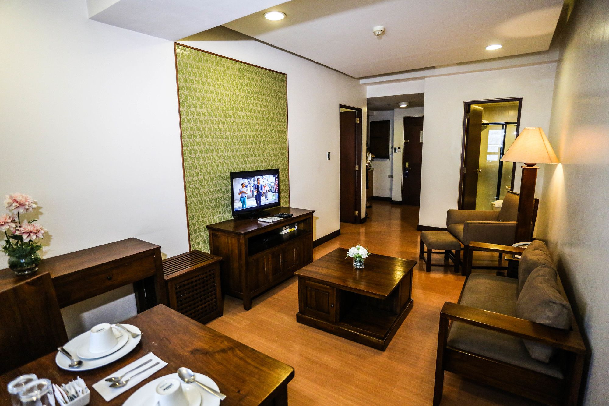 Malayan Plaza