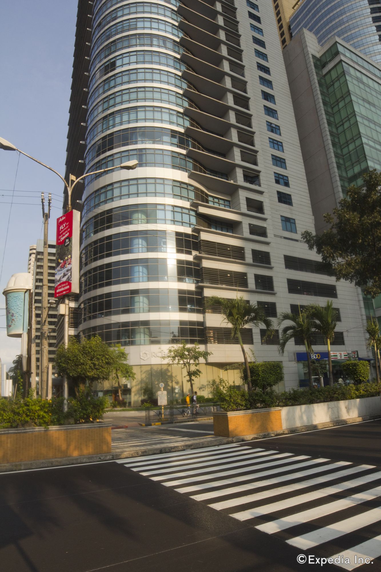 Malayan Plaza
