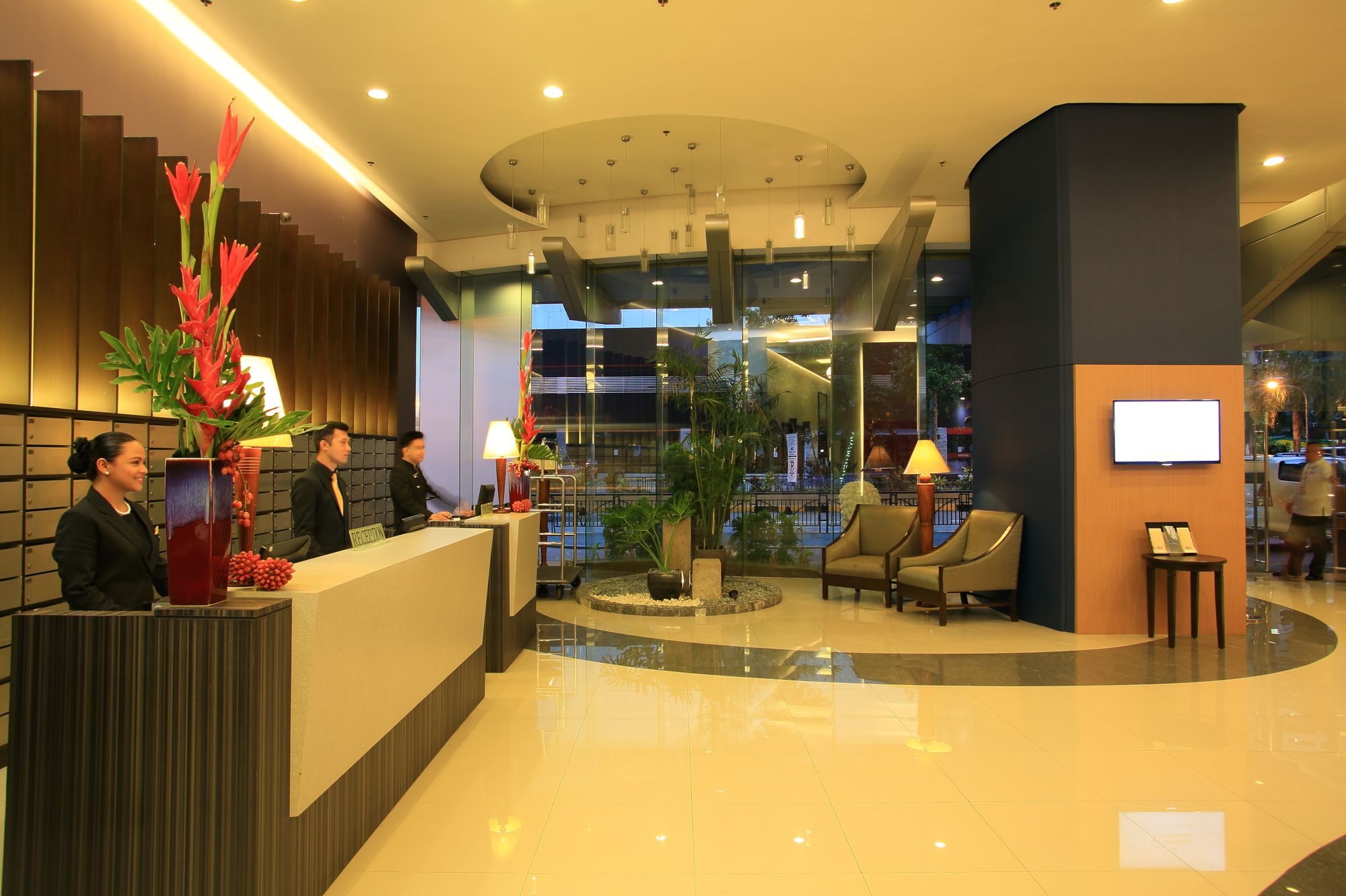 Malayan Plaza