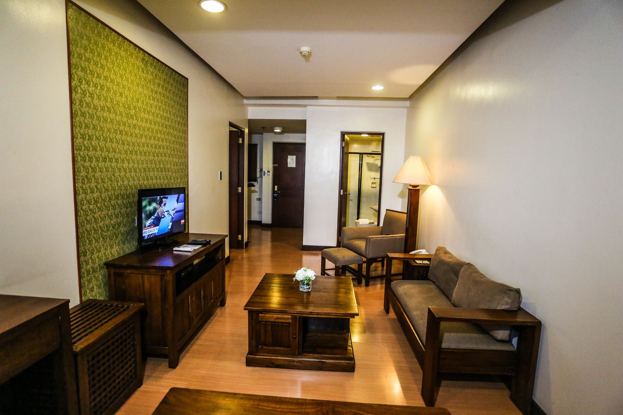 Malayan Plaza