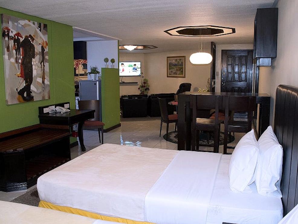 Manila Bay Serviced Apartments