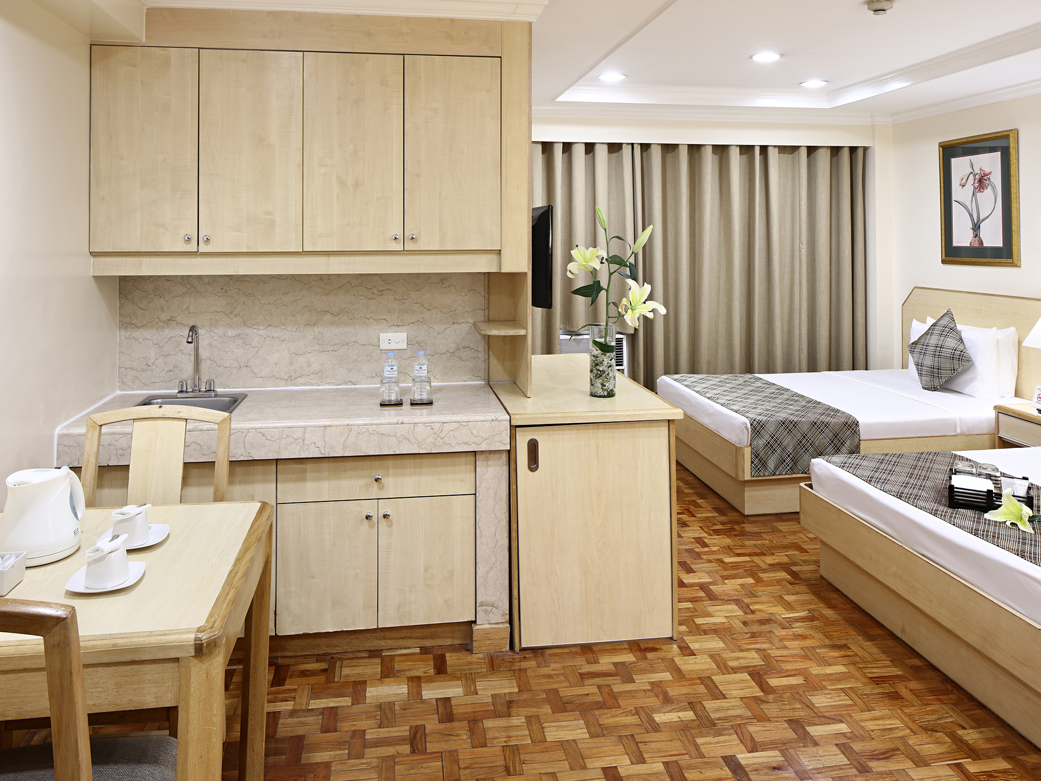 Manila Lotus Hotel