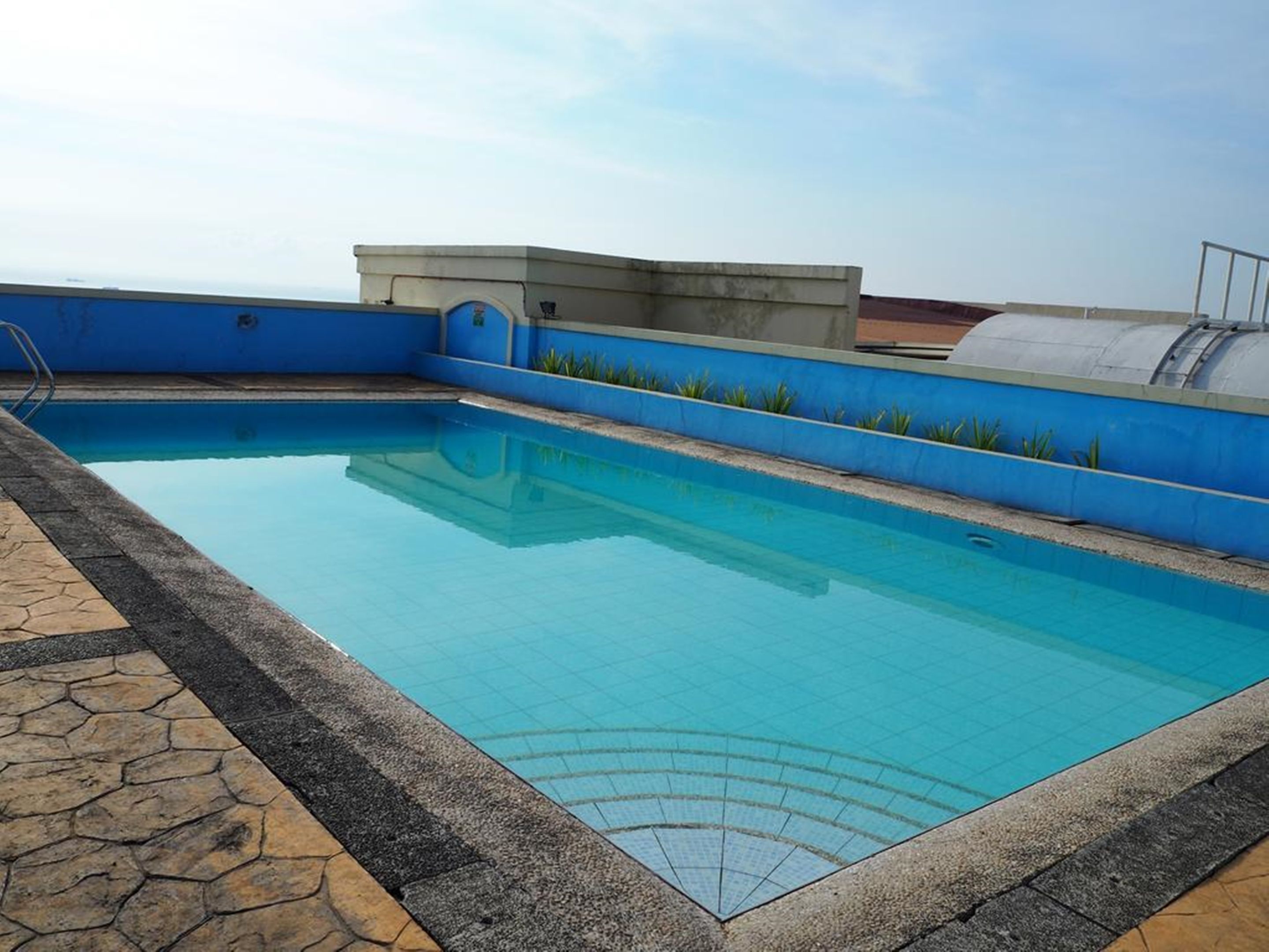 Marina Residential Suites