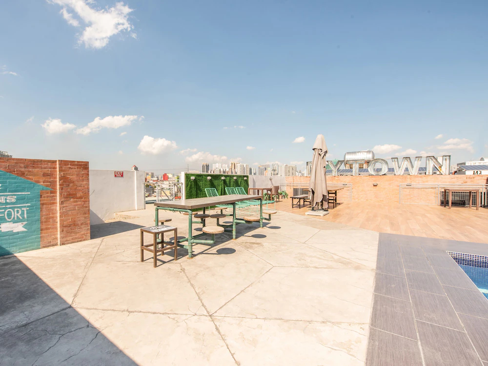 Mytown New York by OYO Rooms